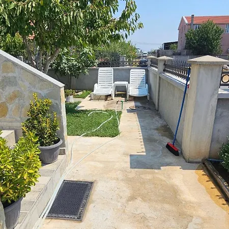 Apartman Aeroport *